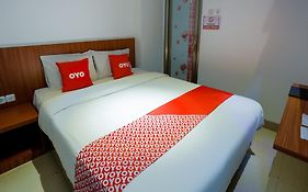 Super Oyo 3109 Point Inn